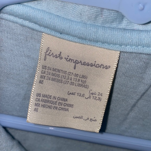 First Impressions bundle (24M) - Picture 5 of 13